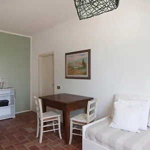 Aparthotel Agriturismo Terenzana, Riparbella